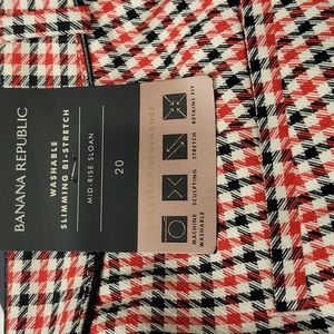 Banana Republic Sloan ankle plant